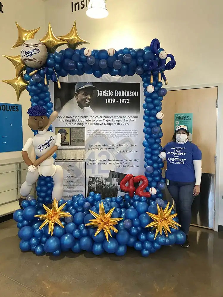 Balloon Decorations for Honorable Occasions